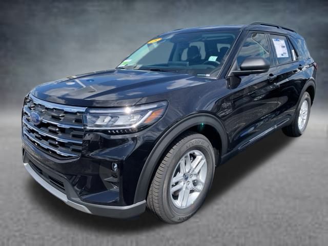 2025 Ford Explorer photo 3