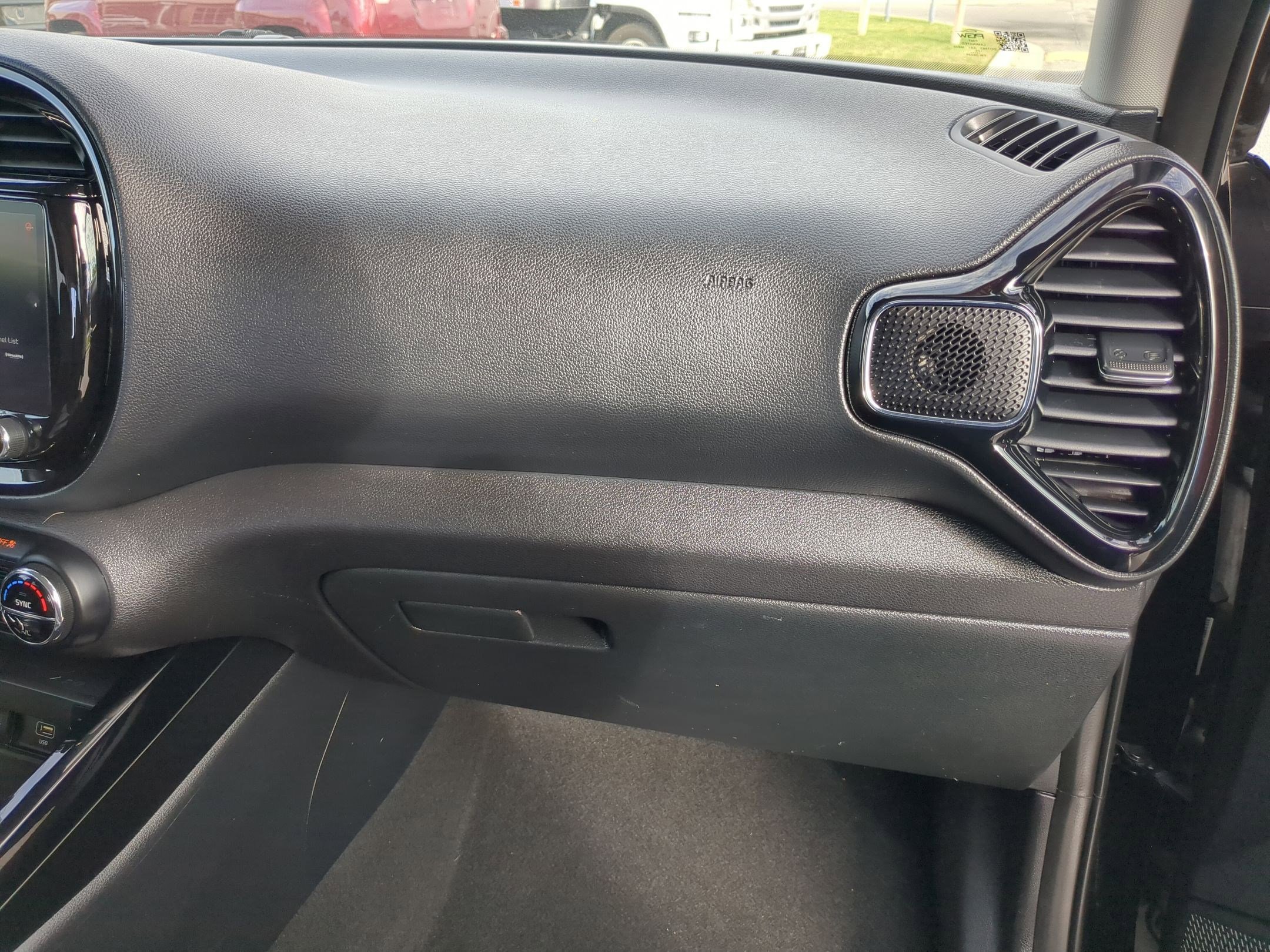 2023 Kia Soul GT-Line photo 20