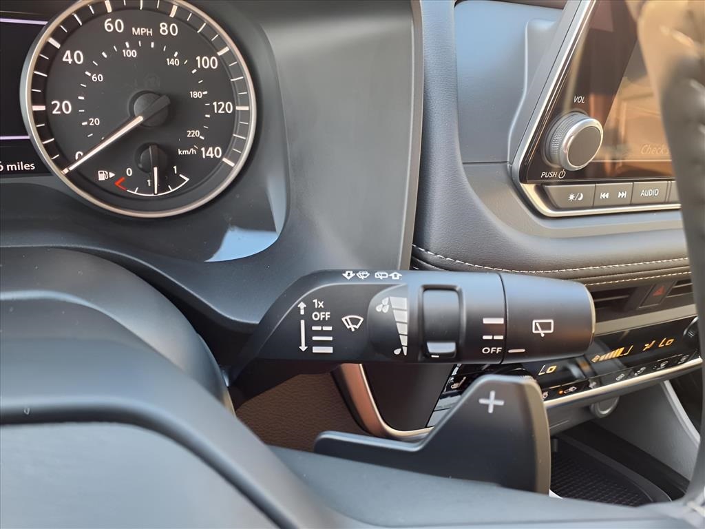 2026 Nissan Rogue SV photo 25