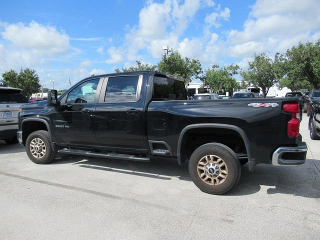 2024 Chevrolet Silverado 2500HD LT photo 3