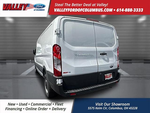 2025 Ford Transit photo 3