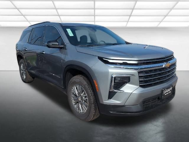 2026 Chevrolet Traverse LT's photo
