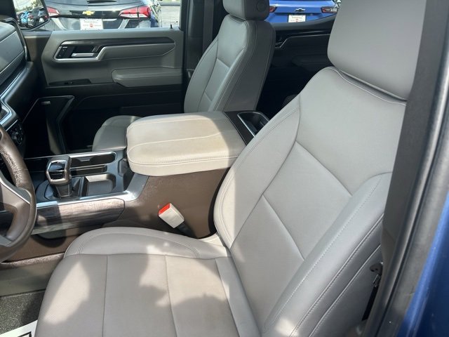 2024 Chevrolet Silverado 1500 LTZ photo 38