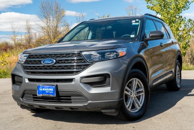 2023 Ford Explorer XLT's photo