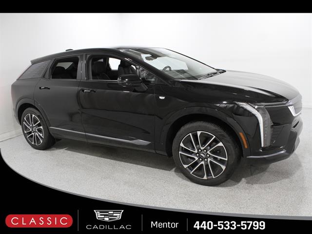 2026 Cadillac OPTIQ Sport's photo