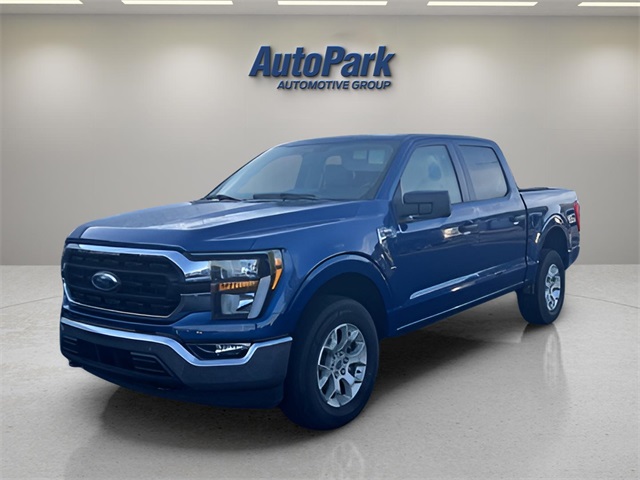 2023 Ford F-150 XLT photo 3