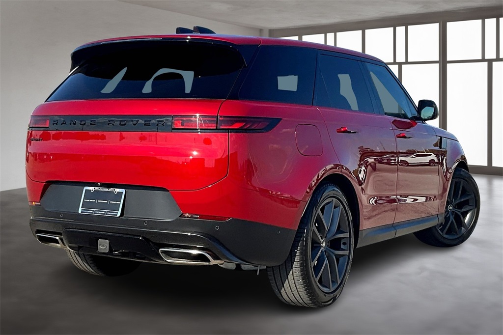 2025 Land Rover Range Rover Sport SE photo 2