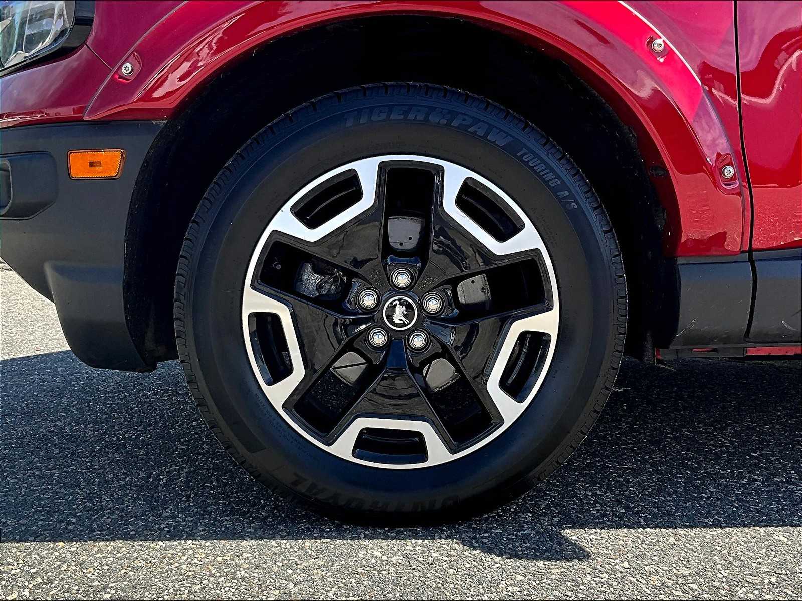 2021 Ford Bronco Sport Outer Banks photo 7