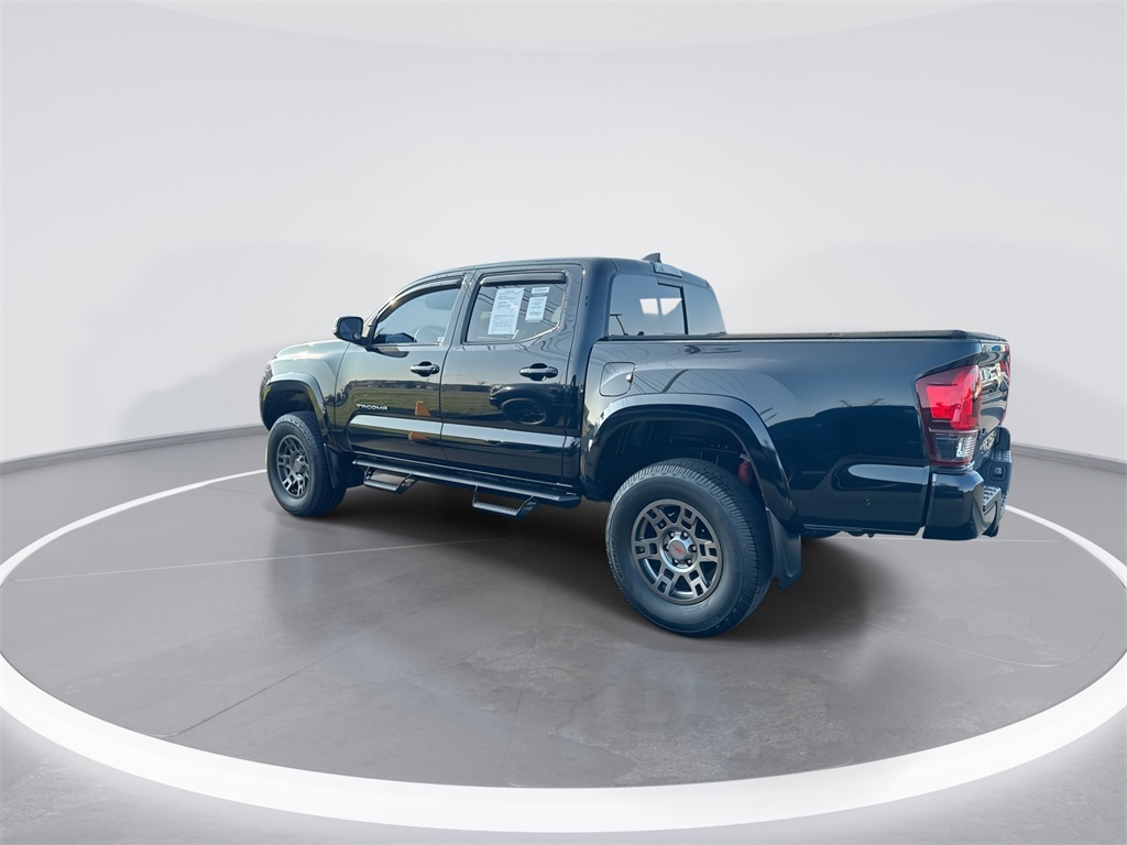 2022 Toyota Tacoma SR5 photo 5