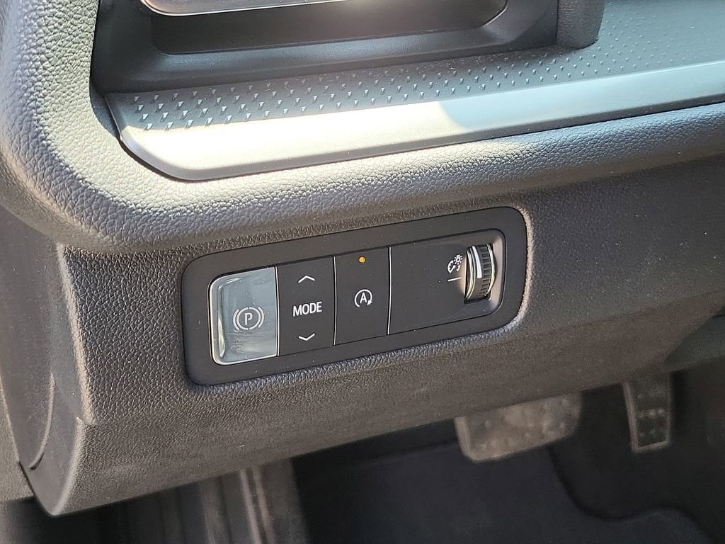 2025 Chevrolet Traverse photo 18