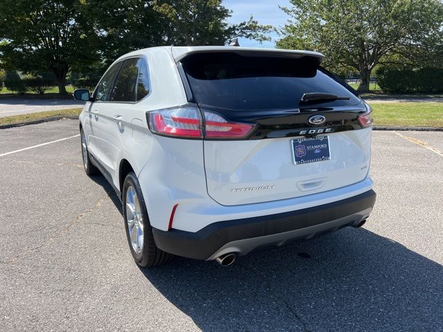 2022 Ford Edge Titanium photo 7