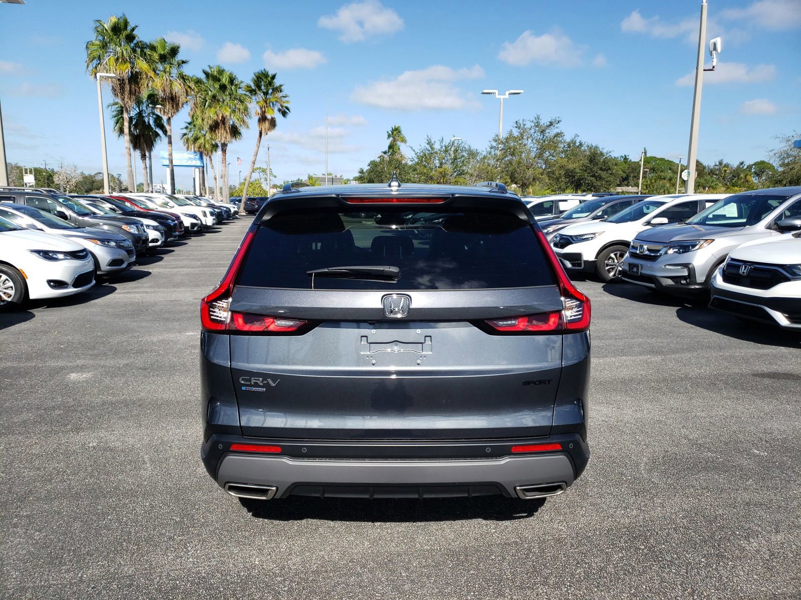 2025 Honda CR-V Hybrid Sport-L photo 6