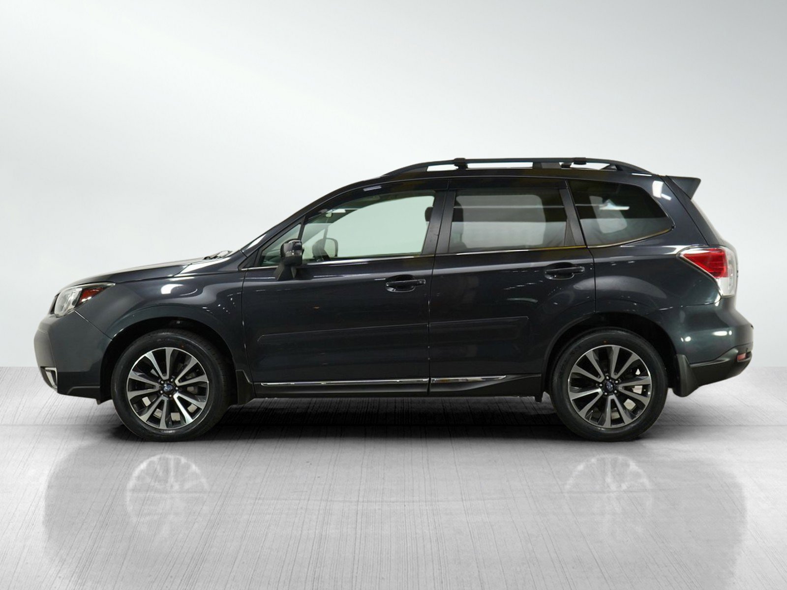 Used 2018 Subaru Forester XT Touring with VIN JF2SJGWC4JH558390 for sale in Burnsville, Minnesota
