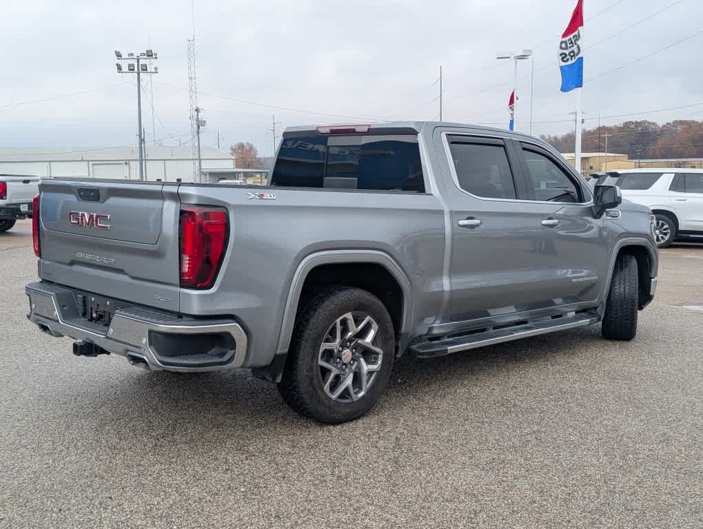 2023 Gmc Sierra 1500 SLT photo 3