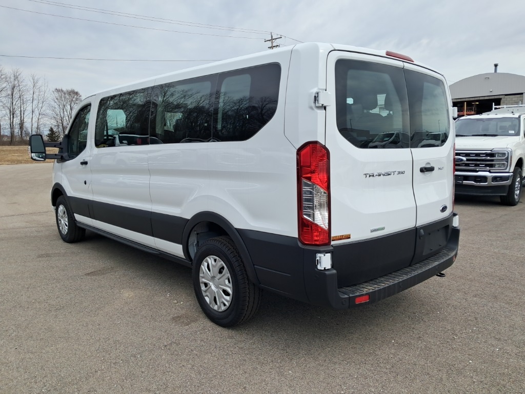 2024 Ford Transit photo 4