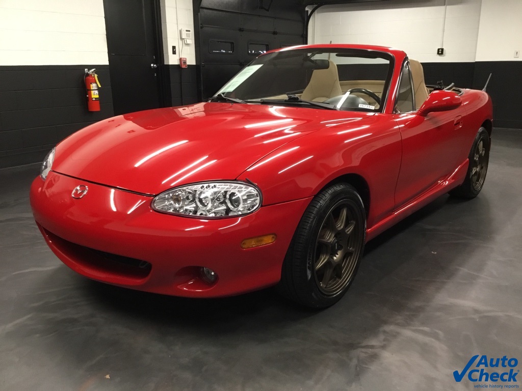 2002 Mazda MX-5 Miata Miata LS photo 5