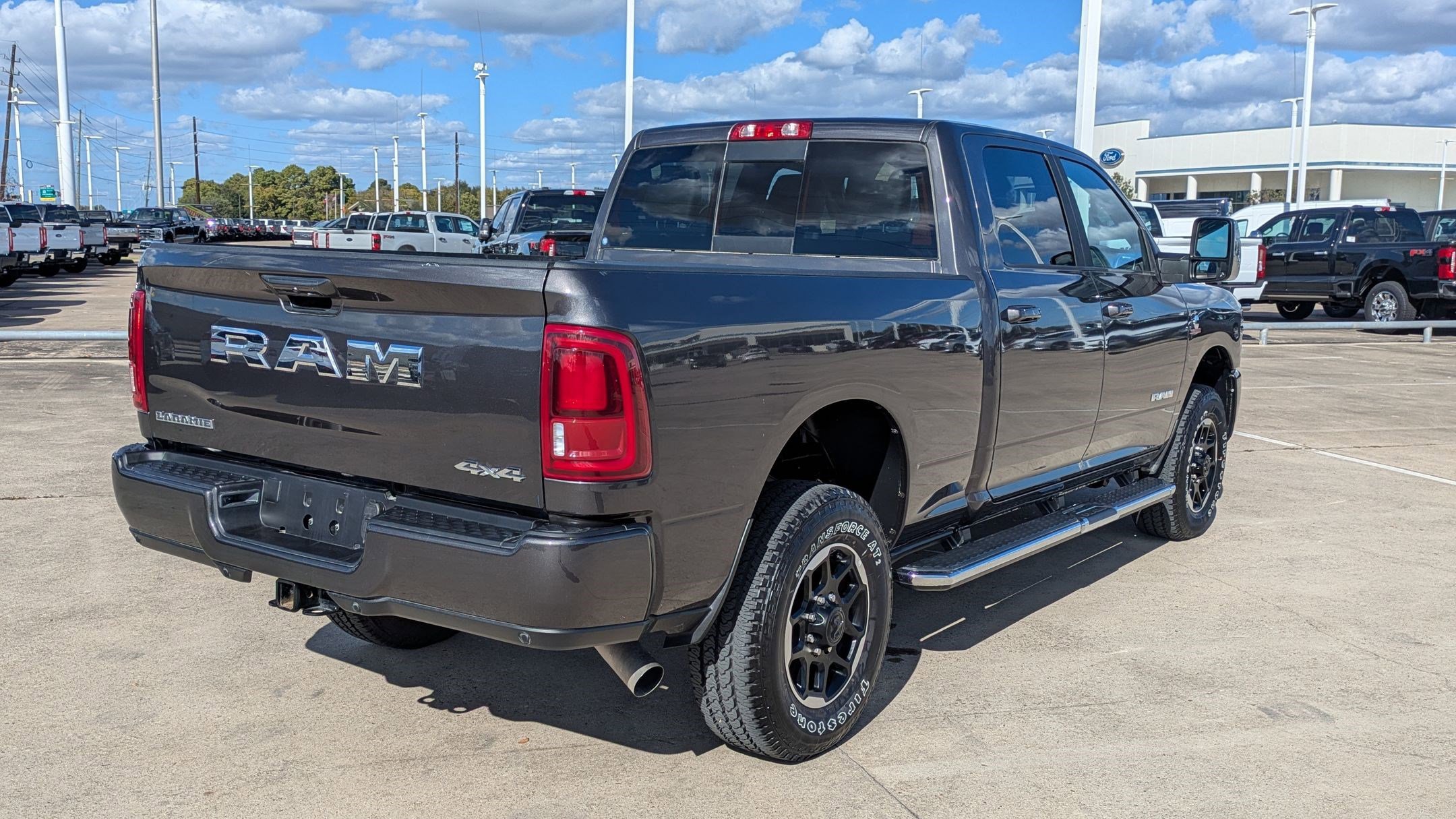 2025 Ram 2500 Laramie photo 3