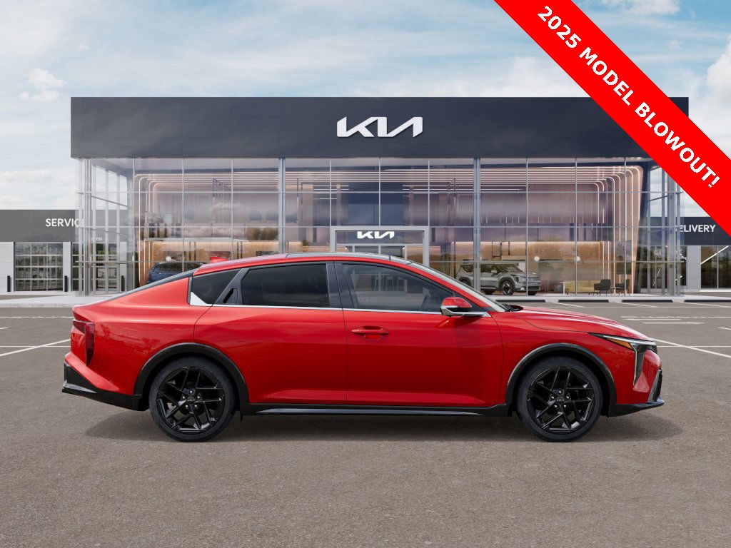2025 Kia K4 GT-Line Turbo photo 6