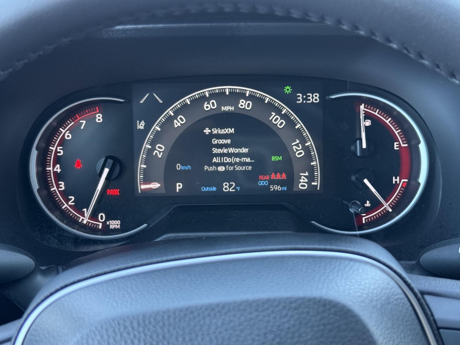 2025 Toyota RAV4 XLE photo 19