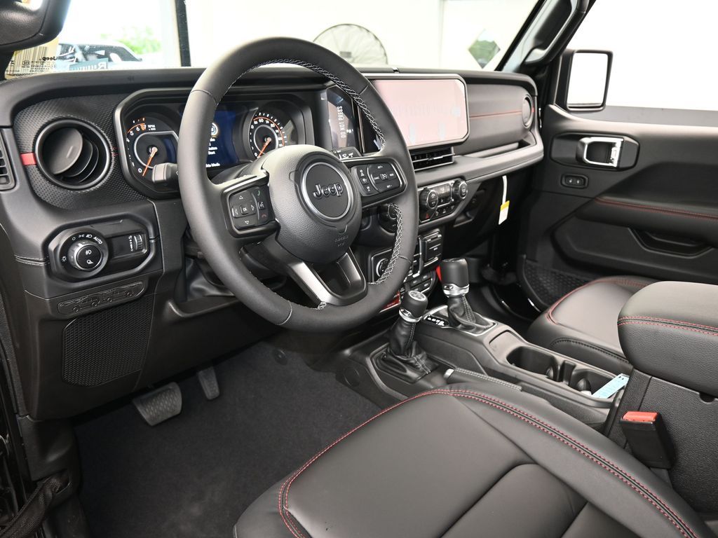 2025 Jeep Gladiator Rubicon photo 5