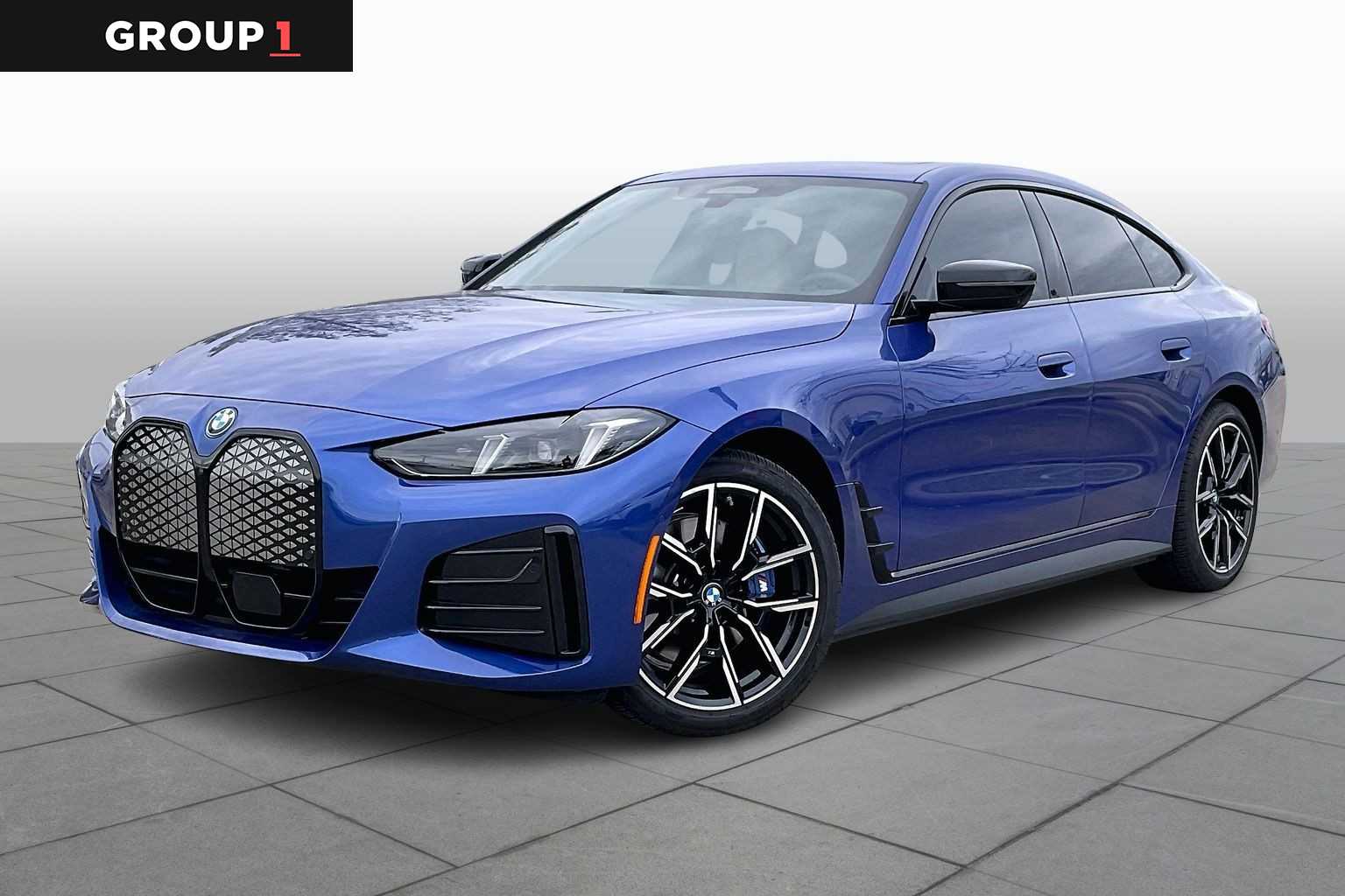 2025 BMW i4 40's photo