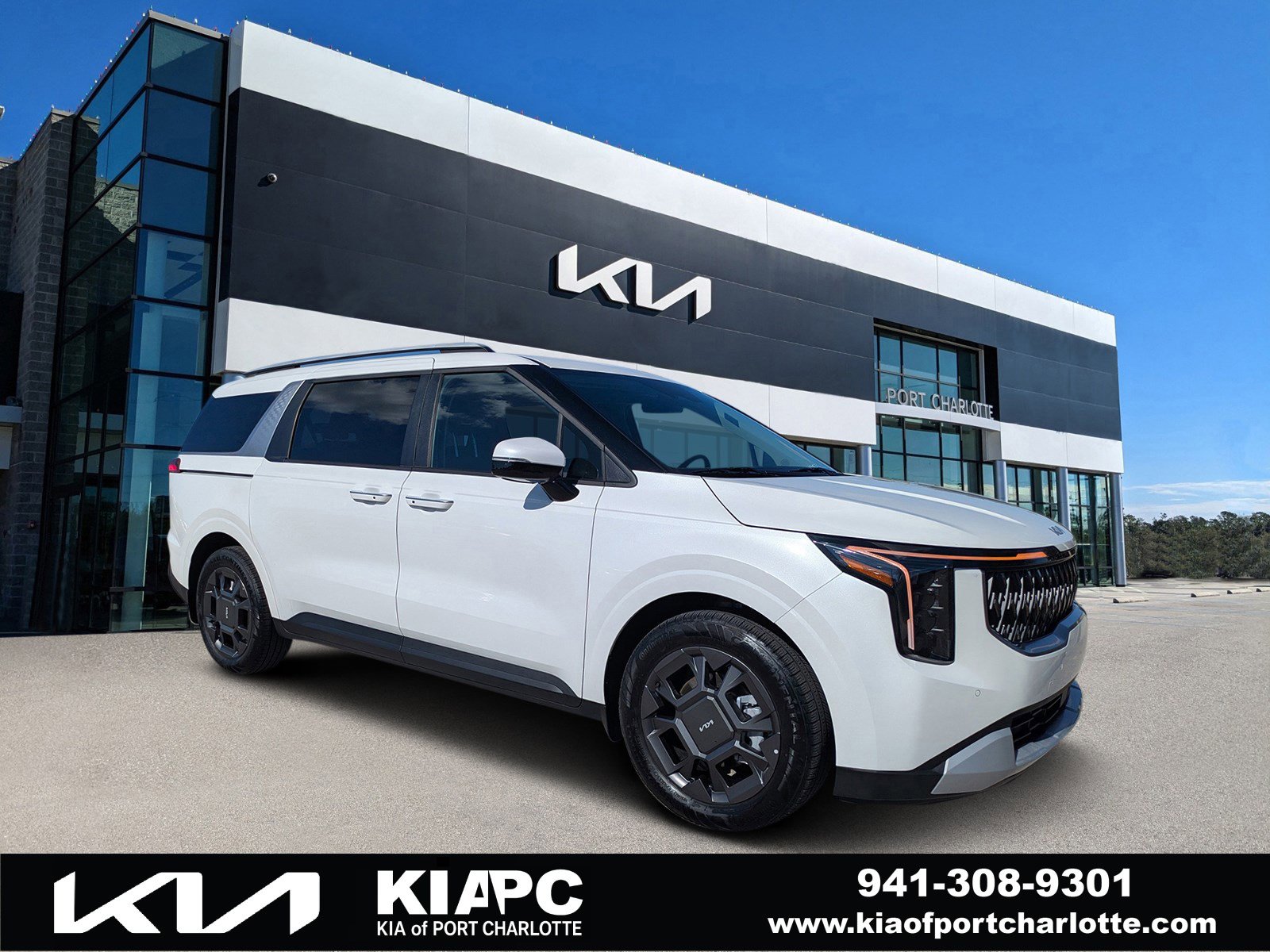 2026 Kia Carnival EX's photo