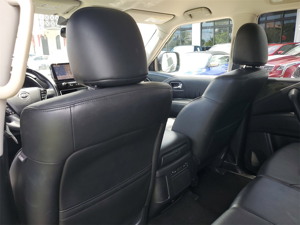 2022 Nissan Armada SV photo 13