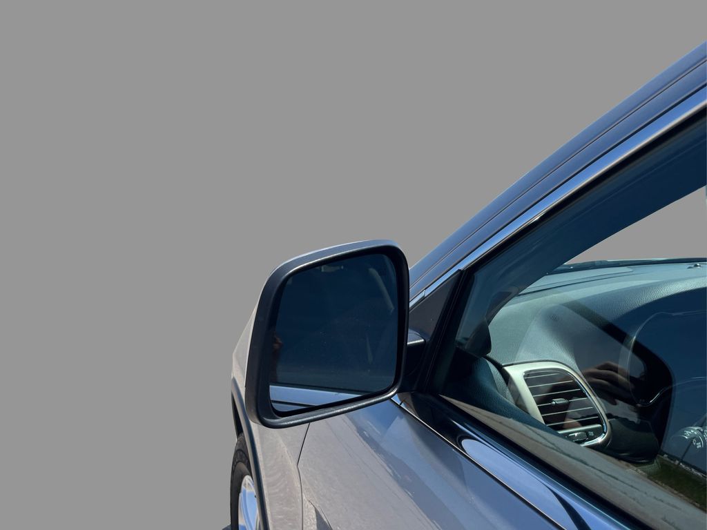 2015 Jeep Grand Cherokee Laredo photo 20