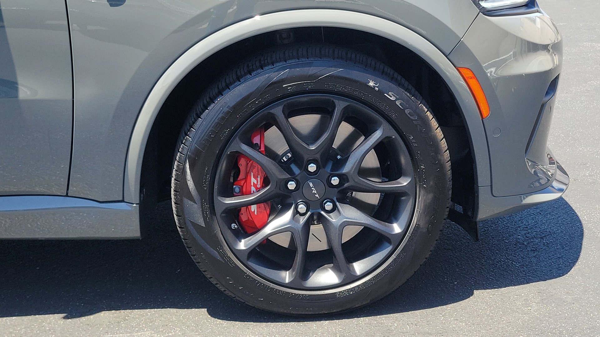 Used 2021 Destroyer Gray Clearcoat Dodge SRT Hellcat image 5