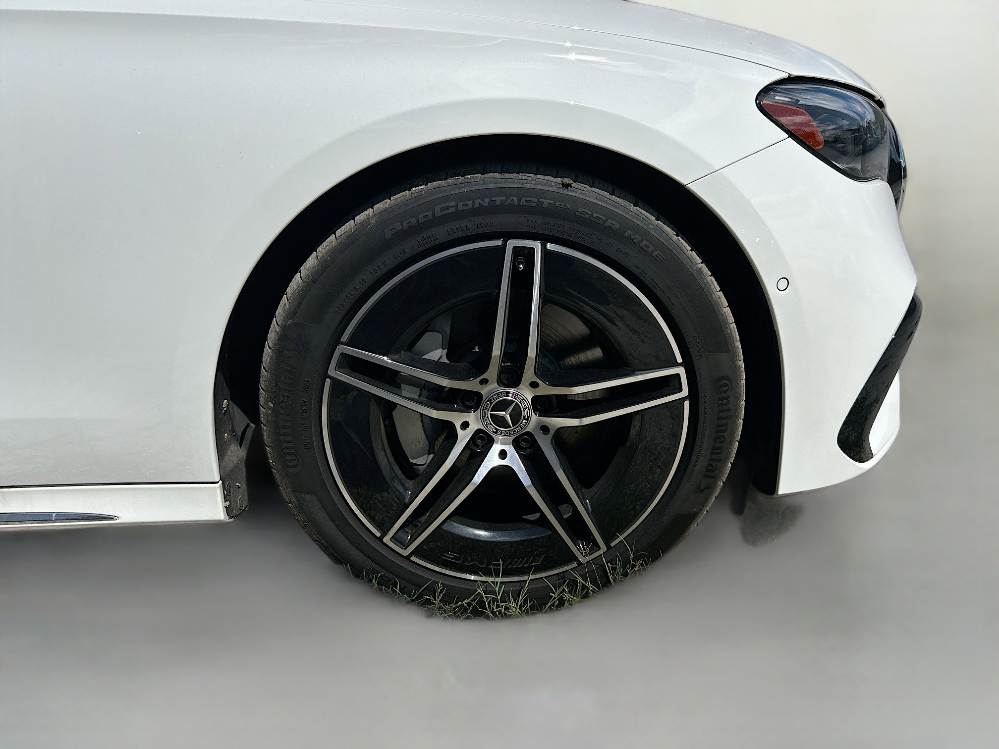 2025 Mercedes Benz E 350 photo 27