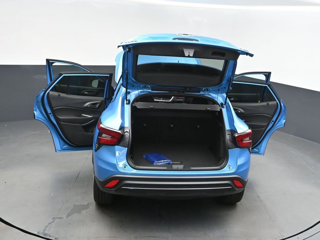 2025 Chevrolet Trax photo 45