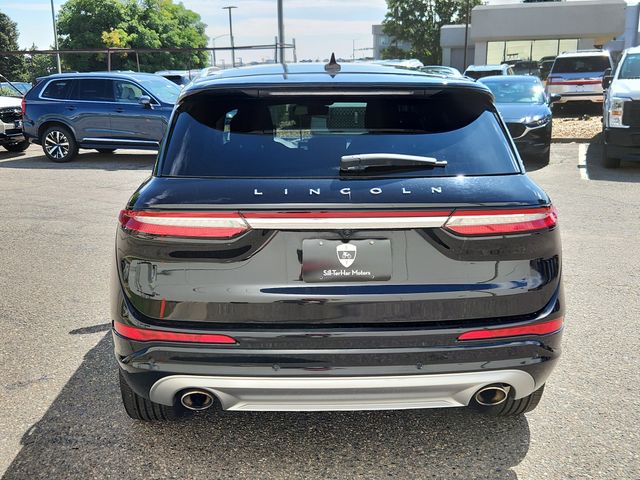 2021 Lincoln Corsair Reserve photo 3