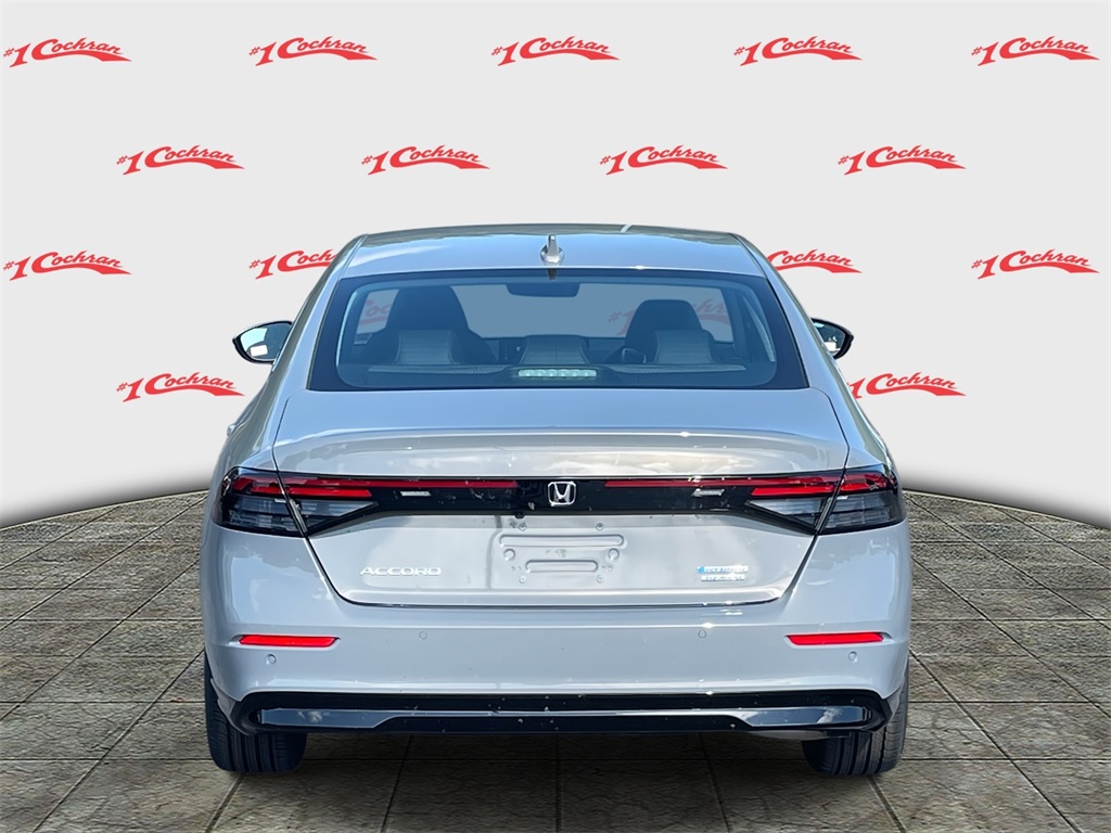 2025 Honda Accord Hybrid Touring photo 4