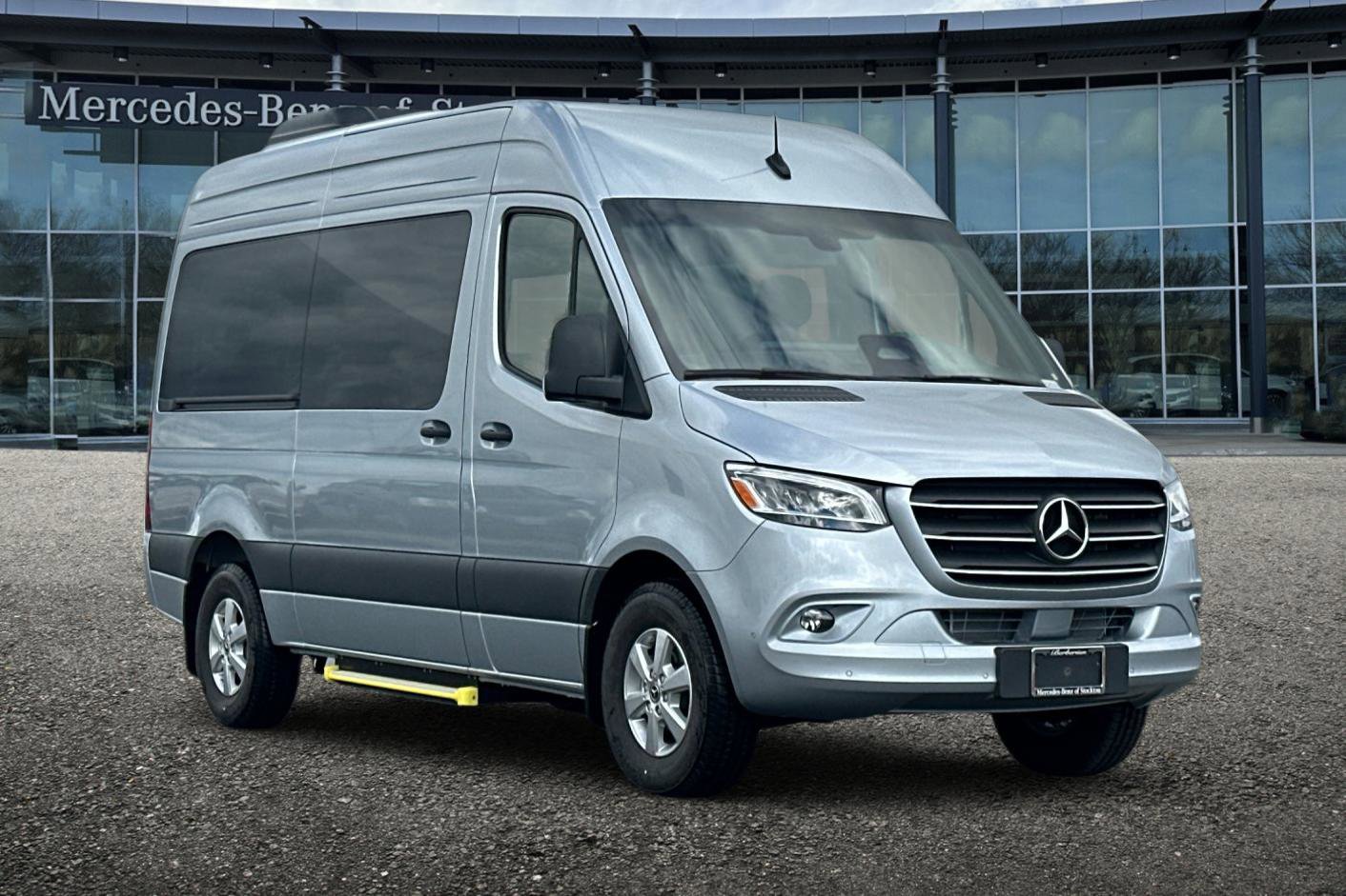 New 2025 Silver Mercedes-Benz  image 2