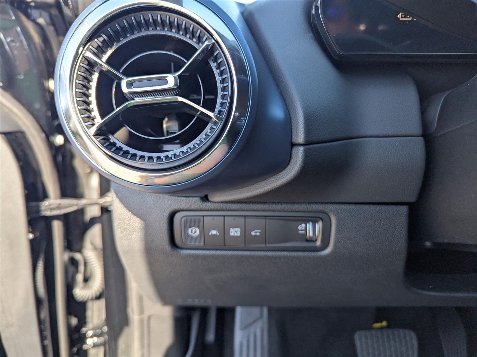2026 Chevrolet Equinox EV 1LT photo 26