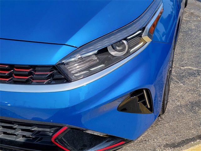 2023 Kia Forte GT-Line photo 11