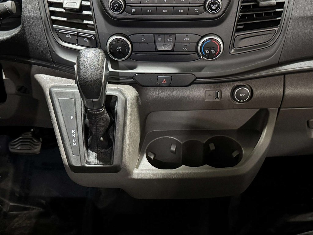 2020 Ford Transit photo 15