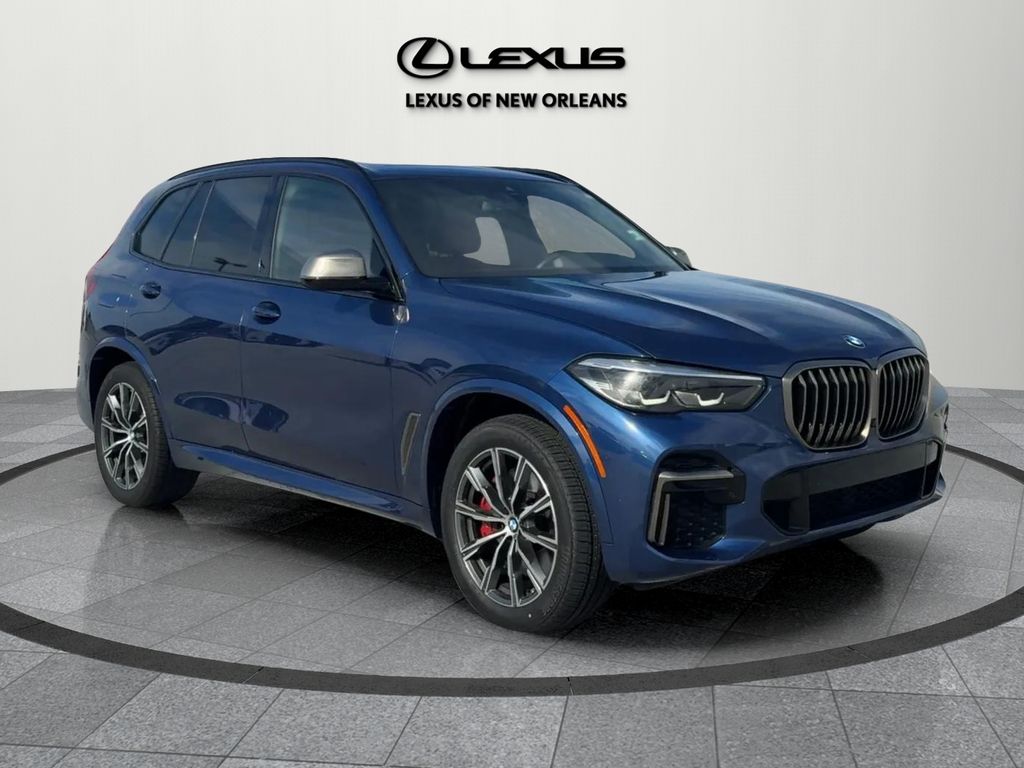2023 BMW X5 M50i's photo