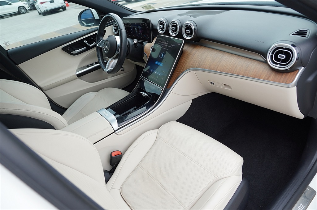 2022 Mercedes Benz C 300 photo 10