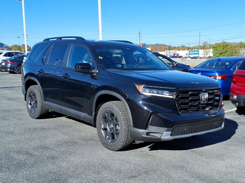 2025 Honda Pilot TrailSport's photo