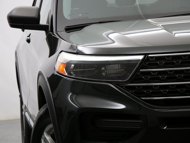 2022 Ford Explorer XLT photo 3