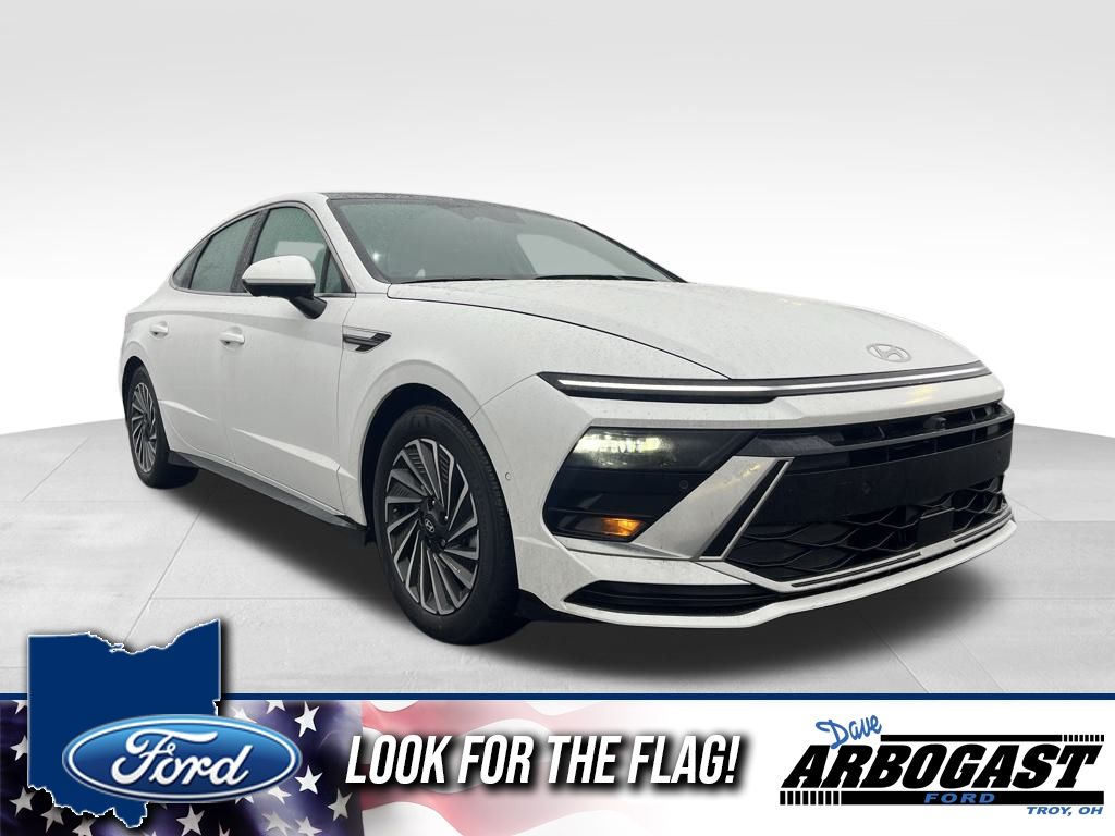 2024 Hyundai Sonata Hybrid Limited's photo