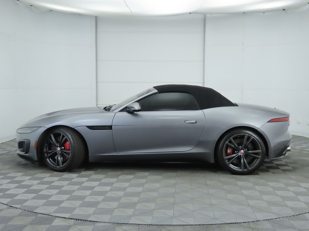 2021 Jaguar F-TYPE R photo 15