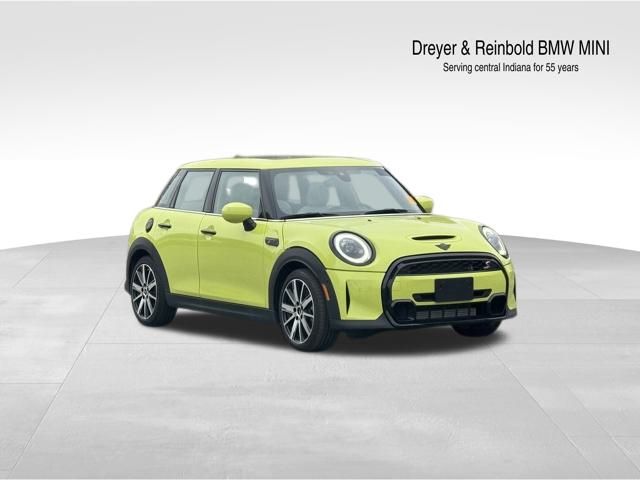 2024 MINI Hardtop 4 Door S