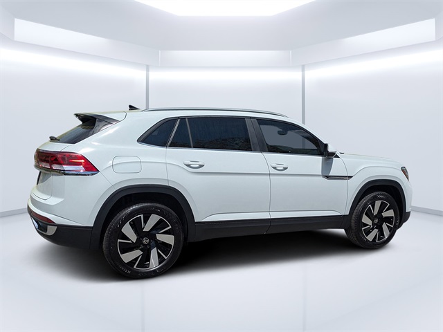 2025 Volkswagen Atlas Cross Sport SE Technology photo 3