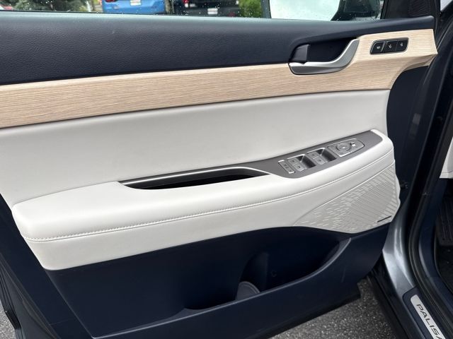 2023 Hyundai Palisade Limited photo 9