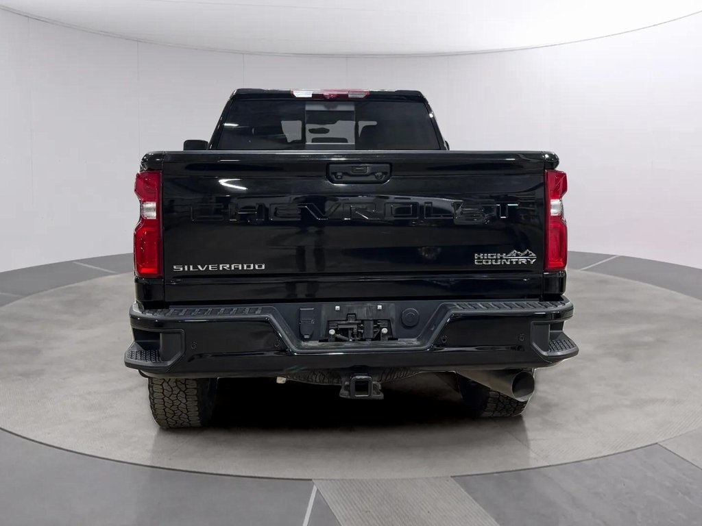2023 Chevrolet Silverado 2500HD High Country photo 4