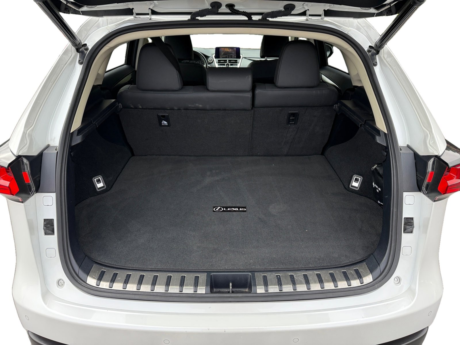 2020 Lexus NX 300 photo 17