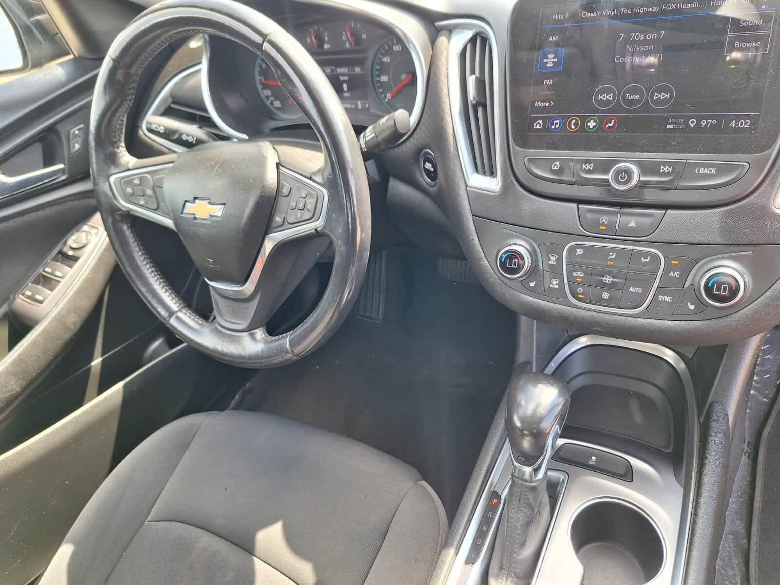 2021 Chevrolet Malibu 1LT photo 28