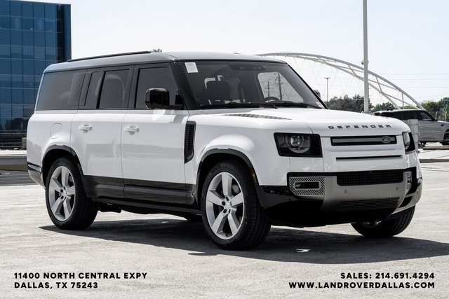 2025 Land Rover Defender 130 X-Dynamic SE photo 4